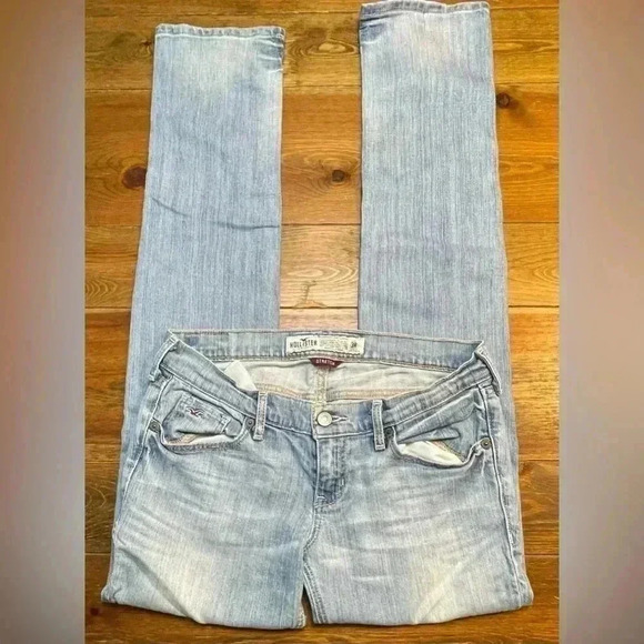 Hollister Jeans | Laguna Skinny | Junior’s 3R - Picture 1 of 4